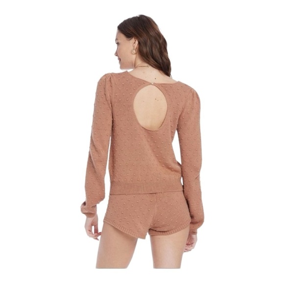 Saltwater Luxe Dobby Sweater Knit Short Set in Caramel NWT - Picture 6 of 11